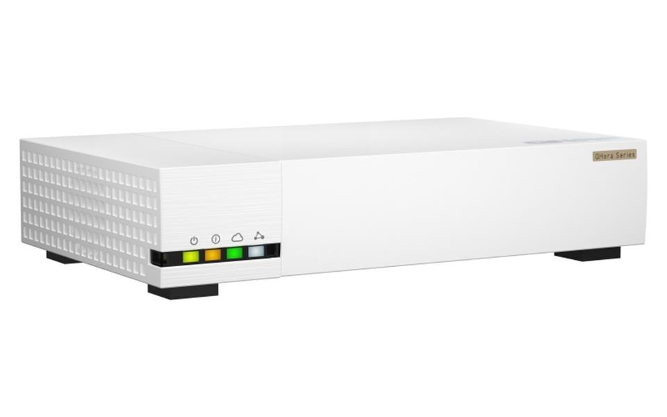 QNAP 2 5 10G high speed router