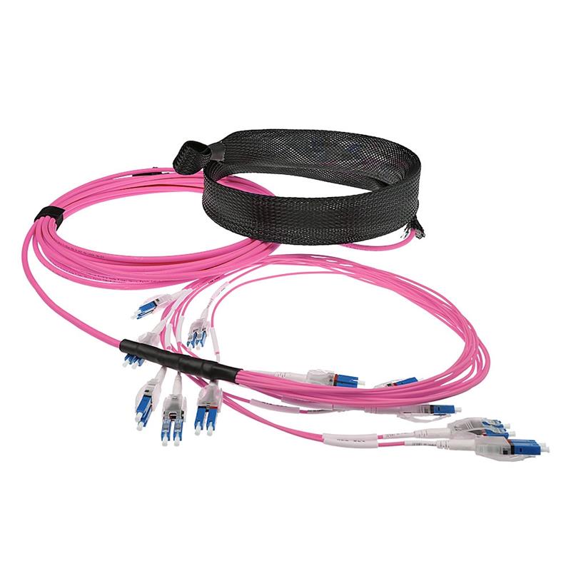 ACT DC5502 Glasvezel kabel 10 m LC OM4 Violet